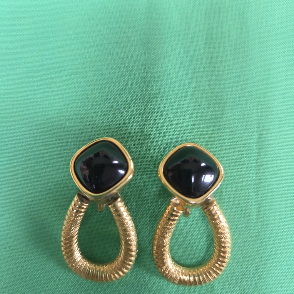 Trifari Gold and Black Teardrop Earrings